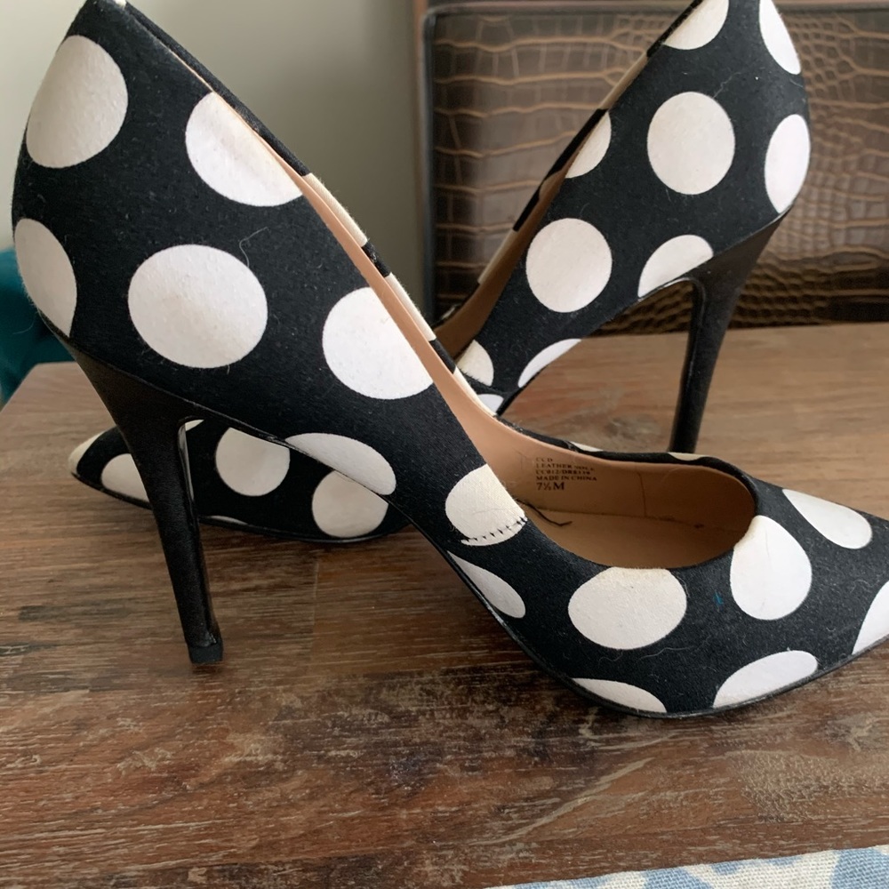 Women’s high heels